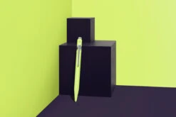 Caran D'Ache 849 Neon Yellow Balpen Limited Edition -Winkel Voor Kantoorartikelen Caran d Ache 849 Neon Yellow Ballpoint 6