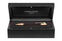 Caran D'Ache Varius Ebony Rose Gold Balpen 5 Caran D'Ache Varius Ebony Rose Gold Balpen -Winkel Voor Kantoorartikelen Caran d Ache Varius Ebony Rosegold Ballpoint Pen 2