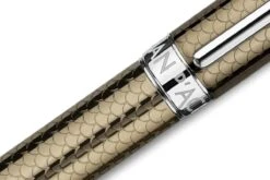 Caran D'Ache Léman Caviar Balpen 6 Caran D'Ache Léman Caviar Balpen -Winkel Voor Kantoorartikelen Caran d ache Leman Caviar ballpoint pen 2 1