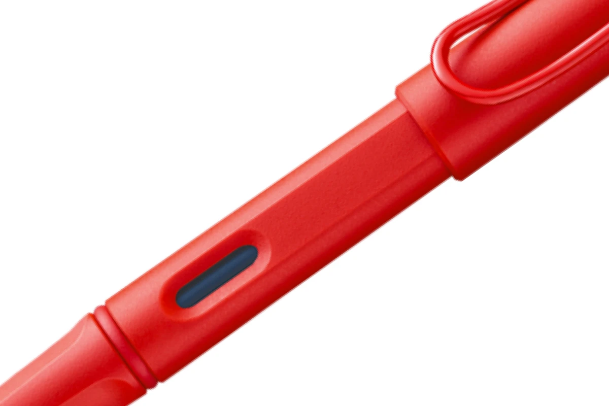 LAMY Safari 2022 Strawberry Vulpen 2 LAMY Safari 2022 Strawberry Vulpen - Afbeelding 2