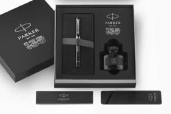 Parker® Parker Duofold 135 Years Anniversary Black CT Vulpen -Winkel Voor Kantoorartikelen Parker Duofold 135 Years Fountain Pen CT 6