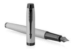Parker® Parker IM Achromatic Matte Grey Vulpen 6 Parker® Parker IM Achromatic Matte Grey Vulpen -Winkel Voor Kantoorartikelen Parker IM Achromatic matte grey vulpen 3