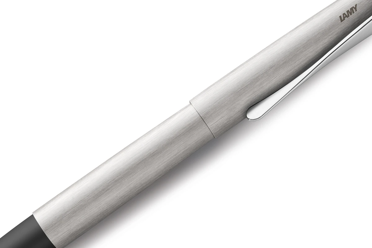 LAMY Studio Brushed Vulpen 2 LAMY Studio Brushed Vulpen - Afbeelding 2